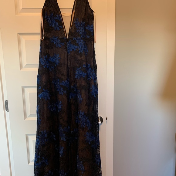BCBG brea gown - Picture 4 of 4